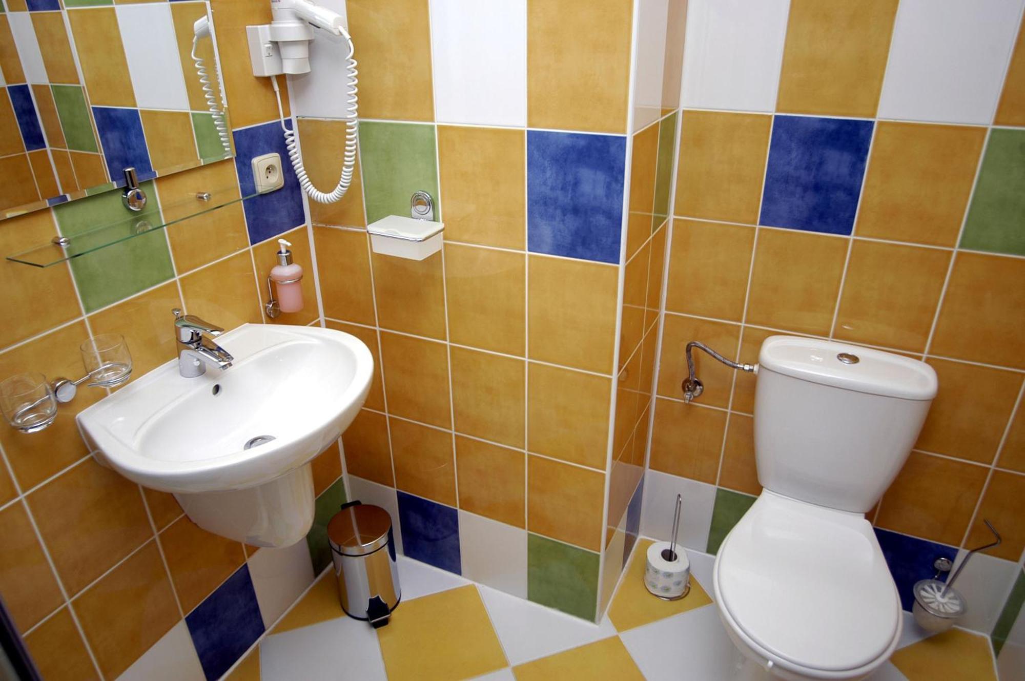 Hotel Loucky Літвінов Екстер'єр фото